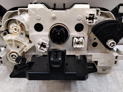 Climate control MAZDA 2 (DE_, DH_) 1.4 MZR-CD | BP28748708I5 - Image 3