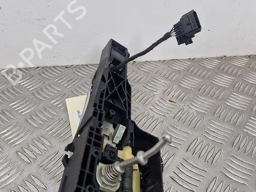 front-left-exterior-door-handle-renault-megane-iv-hatchback-b9amn_-2015-34559100 main image