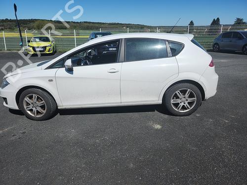 Front wiper motor SEAT LEON (1P1) 1.6 TDI | BP38422714M29 - Image 5