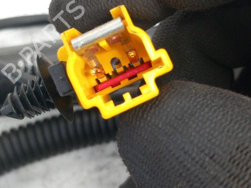 Used Seat buckle Seat buckle FORD FIESTA IV (JA_, JB_) 1.25 i 16V (75 hp) 28772724 28772724