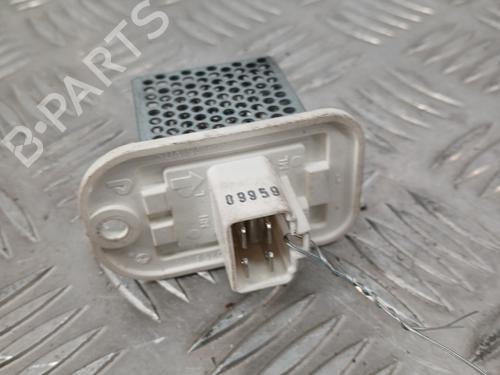 Used Heater resistor OPEL AGILA B (H08) 1.0 (F68) (65 hp) 30576841