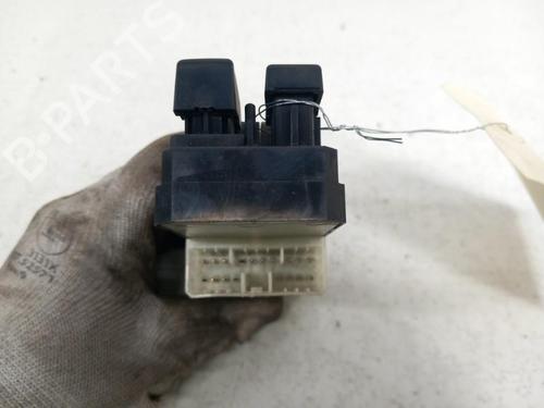 Used Left front window switch FIAT SEDICI (189_) 1.9 D Multijet 4x4 (120 hp) 28783781