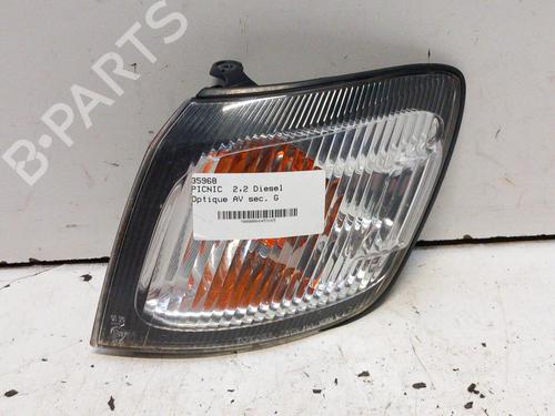 Used Left front indicator TOYOTA PICNIC (_XM1_) 2.2 D (CMX10_, CXM10G) (90 hp) 28758817