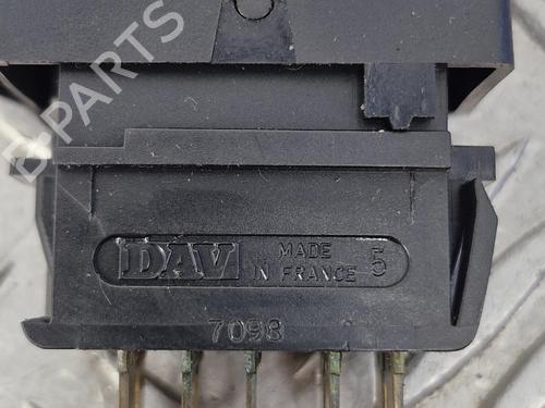 Used Warning switch Warning switch RENAULT 21 (B48_) 2.1 Turbo-D (B486, B488, B48V) (88 hp) 39581965 39581965