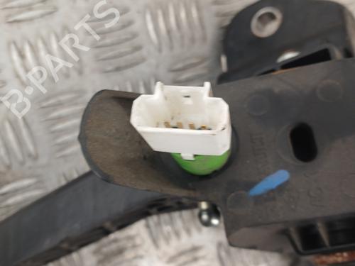 Clutch pedal RENAULT MASTER III Van (FV) 2.3 dCi 100 FWD (FV0A, FV0B, FV0G, FV0K, FV0H) | BP31915775I13 - Image 3