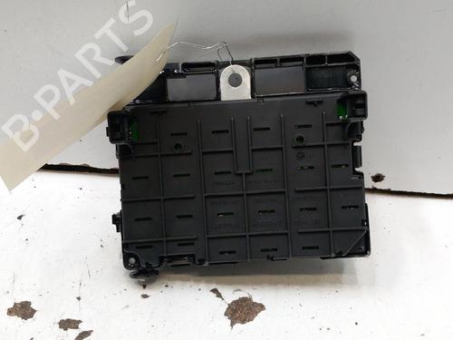 Sikringsdåse PEUGEOT 206 Hatchback (2A/C) 1.1 i (60 hp) 28755598