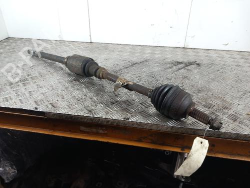 Used Right front driveshaft RENAULT TRAFIC II Van (FL) 1.9 dCi 80 (FL0B) (82 hp) 28780373