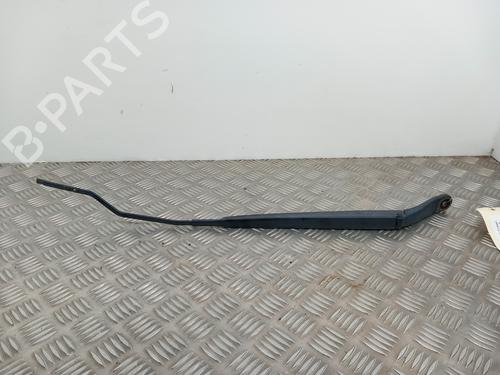 Used Front windshield wiper arm CITROËN DS3 (SA_) 1.6 HDi 110 (112 hp) 28742432