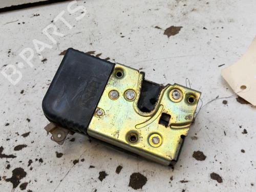 Used Front left lock PEUGEOT 306 Hatchback (7A, 7C, N3, N5) 1.9 D (68 hp) 28793473
