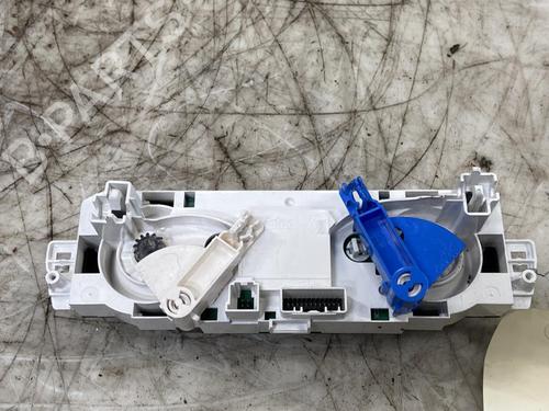 Climate control RENAULT MEGANE III Hatchback (BZ0/1_, B3_) 1.5 dCi (BZ0C) | BP28747168I5 