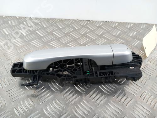 Used Rear left exterior door handle JEEP RENEGADE SUV (BU, B1, BV) 1.6 CRD (120 hp) 28782502