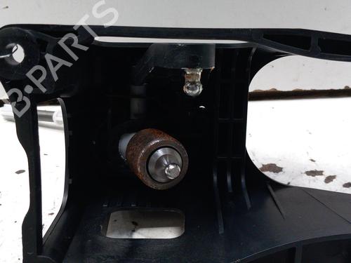 Used Gear lever RENAULT SCÉNIC III (JZ0/1_) 1.5 dCi (110 hp) 28793193