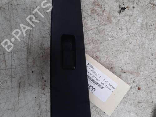 Used Right rear window switch MAZDA 3 (BK) 1.6 (BK14) (105 hp) 28752500