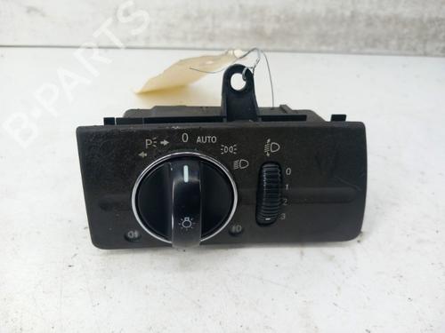 Used Headlight switch MERCEDES-BENZ E-CLASS (W211) E 320 CDI (211.026) (204 hp) 28743940