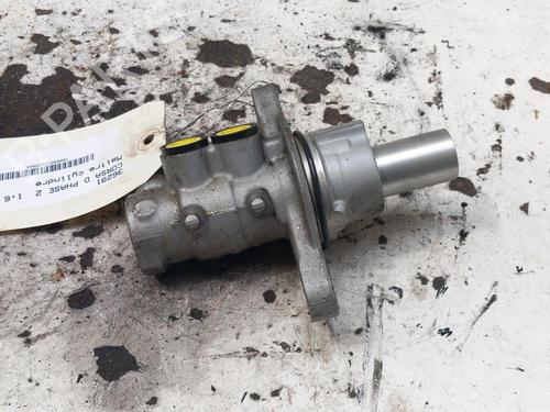 brake-master-cylinder-opel-corsa-d-s07-2006-2007-2008-2009-2010-2011-2012-2013-2014-2015-28788994 main image
