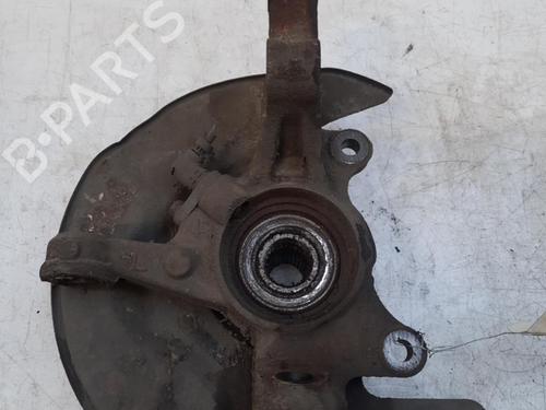 Used Left front steering knuckle TOYOTA COROLLA Verso (_E12_) 2.0 D-4D (CDE120_, CDE120R) (90 hp) 28771503