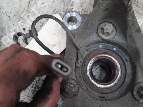 Right front steering knuckle OPEL VECTRA C GTS (Z02) 1.9 CDTI (F68) | BP28772186M26