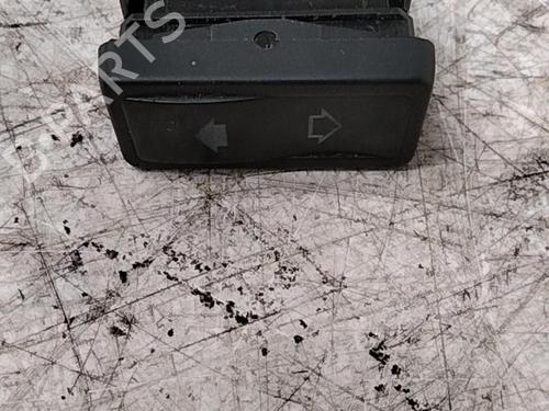 Used Right front window switch Right front window switch CITROËN SAXO (S0, S1) 1.1 X, SX (60 hp) 28763233 28763233