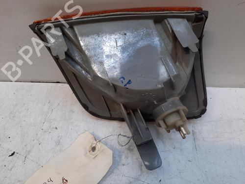 Used Right front indicator MERCEDES-BENZ 124 Saloon (W124) 250 D (124.125) (94 hp) 28759160