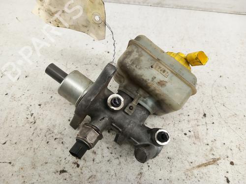 Hovedbremsecylinder VW GOLF IV (1J1) 1.9 TDI (90 hp) 28745517
