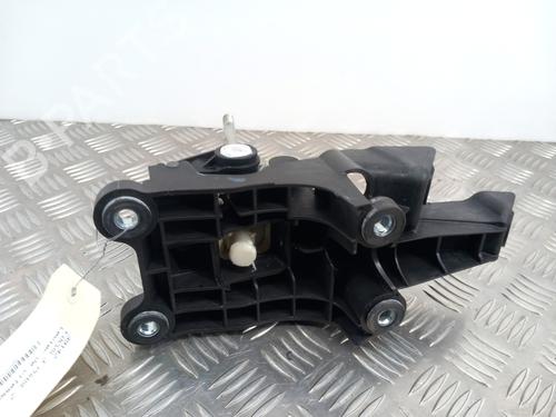 Used Gear lever Gear lever FORD FOCUS IV (HN) 1.0 EcoBoost (125 hp) 28738983 28738983