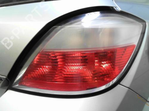 Used Right taillight OPEL ASTRA H (A04) 1.7 CDTI (L48) (100 hp) 28792377