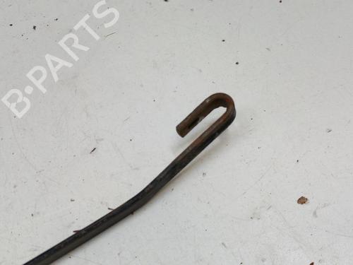 Used Front windshield wiper arm Front windshield wiper arm VOLVO 740 (744) 2.3 (115 hp) 28778204 28778204