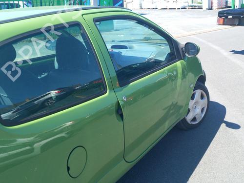 Gebruikte RENAULT TWINGO I Hatchback Van (S06_) 1.2 (S066, S068) 4034026 Onderdelen