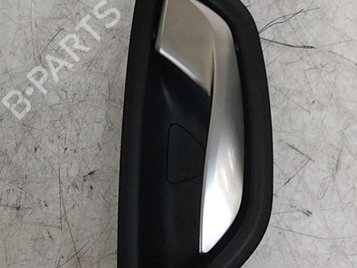 rear-right-interior-door-handle-renault-megane-iv-hatchback-b9amn_-2015-28789508 main image