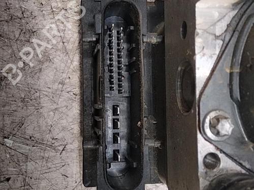 Pompe ABS RENAULT CLIO II (BB_, CB_) 1.2 16V (BB05, BB0W, BB11, BB27, BB2T, BB2U, BB2V, CB05,... (75 hp) 28753849