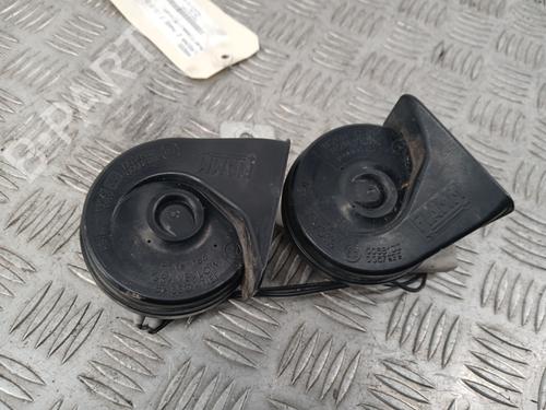 horn-renault-laguna-ii-bg01_-2001-2002-2003-2004-2005-2006-2007-31976656 main image