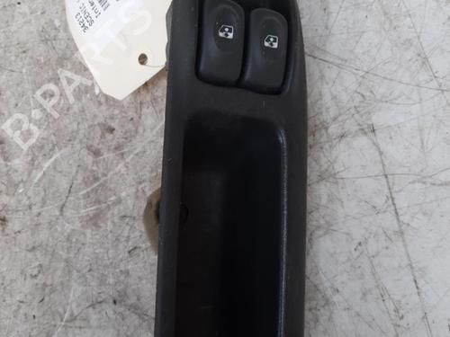 Used Left front window switch Left front window switch RENAULT SCÉNIC I MPV (JA0/1_, FA0_) 1.9 dCi (JA05, JA1F) (102 hp) 28789464 28789464