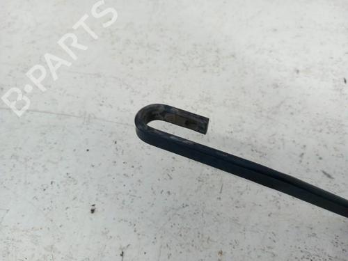 Used Front windshield wiper arm NISSAN NOTE (E11, NE11) 1.5 dCi (86 hp) 28783735
