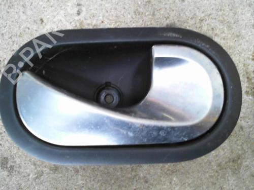 Used Front right interior door handle RENAULT CLIO III (BR0/1, CR0/1) 1.5 dCi (BR17, CR17) (86 hp) 28755274