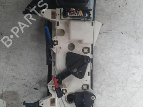 Commande Chauffage RENAULT MEGANE I (BA0/1_) 1.4 Eco (BA0T) (71 hp) 28787697