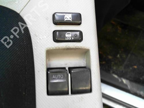 Used Switch TOYOTA YARIS (_P9_) 1.4 D-4D (NLP90_, NLP90R) (90 hp) 28754803