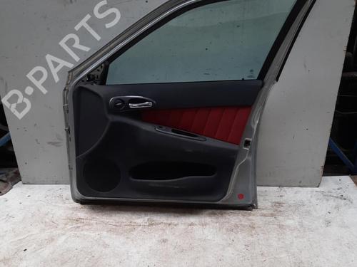 Dør højre fortil Dør højre fortil ALFA ROMEO 156 Sportwagon (932_) 1.9 JTD 16V (932BXE00) (140 hp) 28769273 28769273