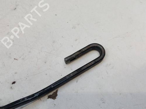 Front windshield wiper arm VW GOLF III (1H1) 1.9 TD, GTD | BP28778510C143 
