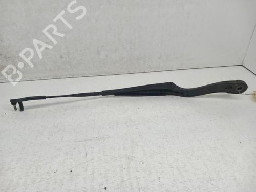 Front windshield wiper arm MERCEDES-BENZ C-CLASS (W204) C 200 CDI (204.001) | BP28784119C143 