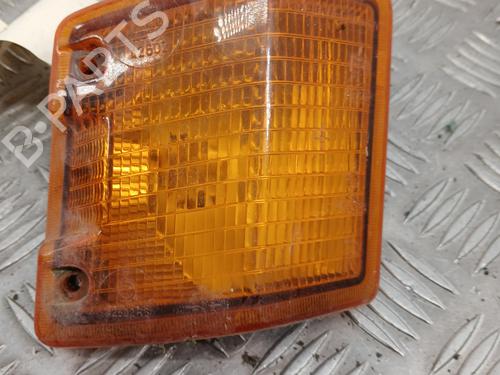 Used Right front indicator VW TRANSPORTER T3 Platform/Chassis (24_) 1.6 D (50 hp) 31095434