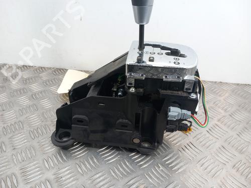 Used Gear lever Gear lever PEUGEOT 2008 I (CU_) 1.2 THP 110 / PureTech 110 (110 hp) 28780251 28780251