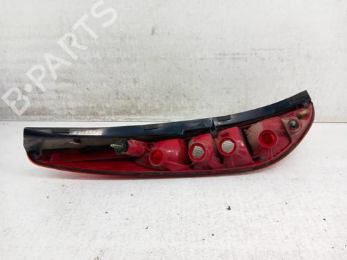 Right taillight FORD MONDEO III Turnier (BWY) 2.0 16V TDDi / TDCi | BP28746617C35 