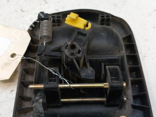 Front right exterior door handle RENAULT MASTER II Van (FD) 2.2 dCI 90 (FD0G, FD0N, FD2G, FD2N, FD3G, FD3N) | BP28754866C129 
