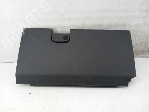 Used Glove box Glove box NISSAN X-TRAIL I (T30) 2.2 dCi 4x4 (136 hp) 28783741 28783741