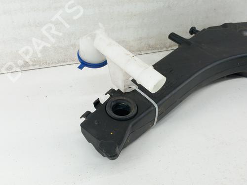 Windscreen washer tank PEUGEOT 308 II (LB_, LP_, LW_, LH_, L3_) 1.5 BlueHDi 130 | BP28788403C113 