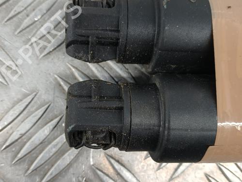 Used Tailgate lift support Tailgate lift support 30883493 30883493