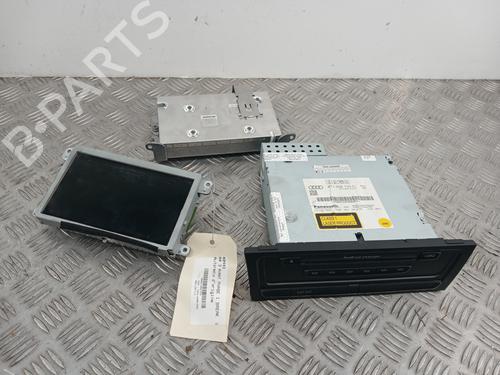 Bilradio AUDI A4 B8 Avant (8K5) 2.0 TFSI (180 hp) 31316895