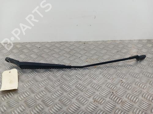 Used Front windshield wiper arm PEUGEOT 3008 I MPV (0U_) 1.6 HDi (114 hp) 28736154