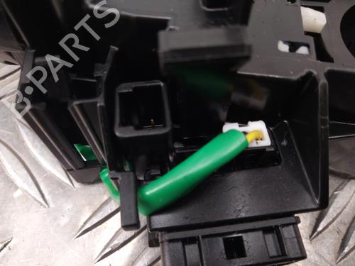 Used Switch Switch TOYOTA YARIS (_P13_) 1.5 Hybrid (NHP130_, NHP130) (101 hp) 28736734 28736734