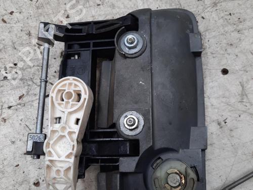 Used Front left exterior door handle OPEL ZAFIRA A MPV (T98) 2.0 DTI 16V (F75) (101 hp) 28752834